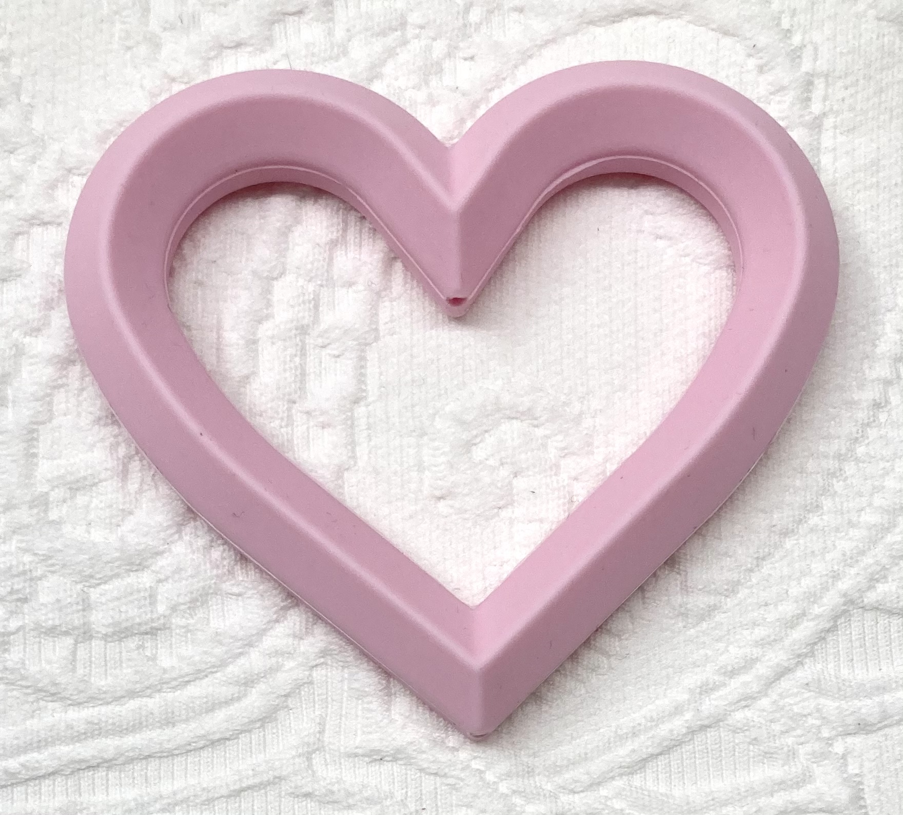 Beiss-Ring Herz gross (gelocht) pastellrosa 