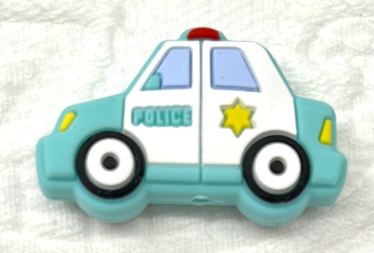 Beissmotiv Polizei Auto helltürkis 