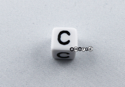 Kunstoffbuchstaben 11mm weiss-schwarz *C*