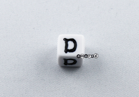 Kunstoffbuchstaben 11mm weiss-schwarz *D*