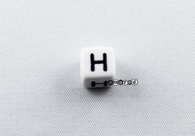 Kunstoffbuchstaben 10mm weiss-schwarz *H*