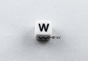 Kunstoffbuchstaben 10mm weiss-schwarz *W*