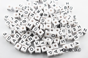 Kunstoffbuchstaben 10mm weiss-schwarz 