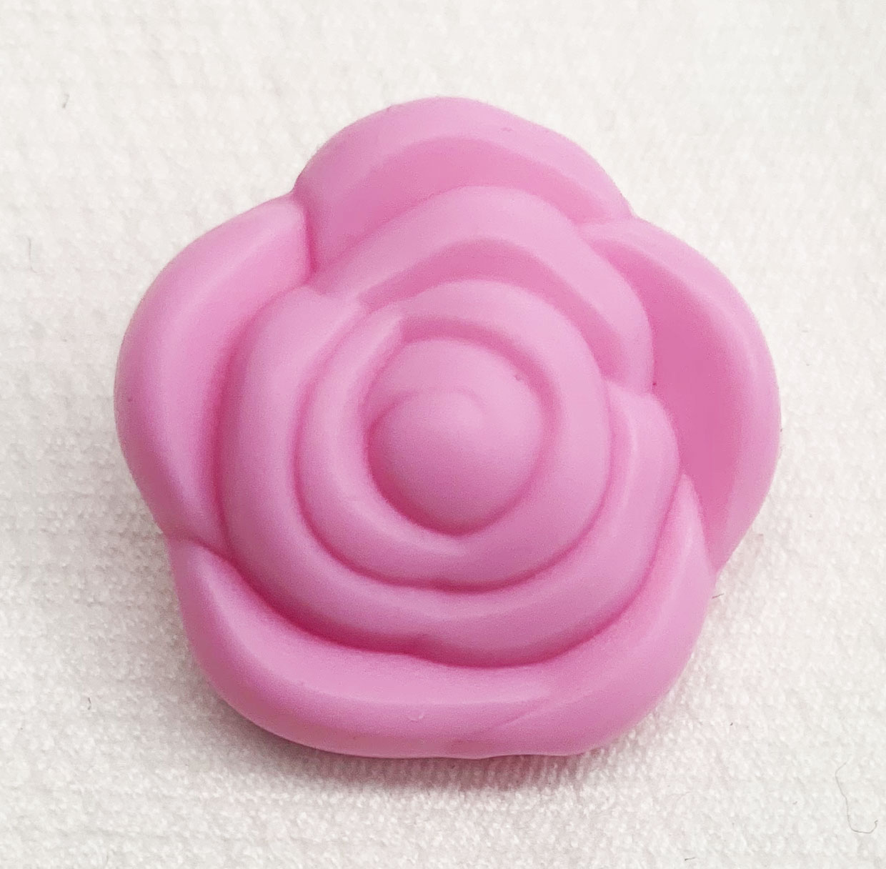 Beissmotiv Rose babyrosa 