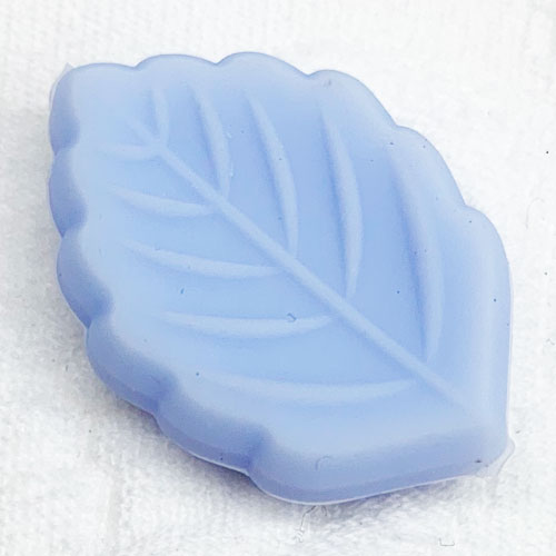 Beissmotiv Blatt pastellblau 