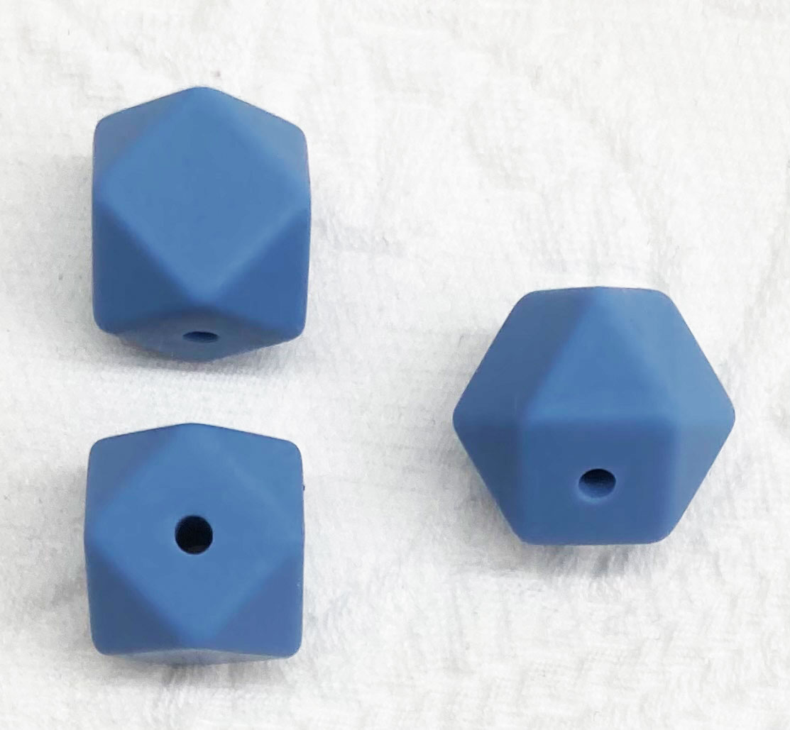 Beissmotiv Diamant Hexagon eisblau 
