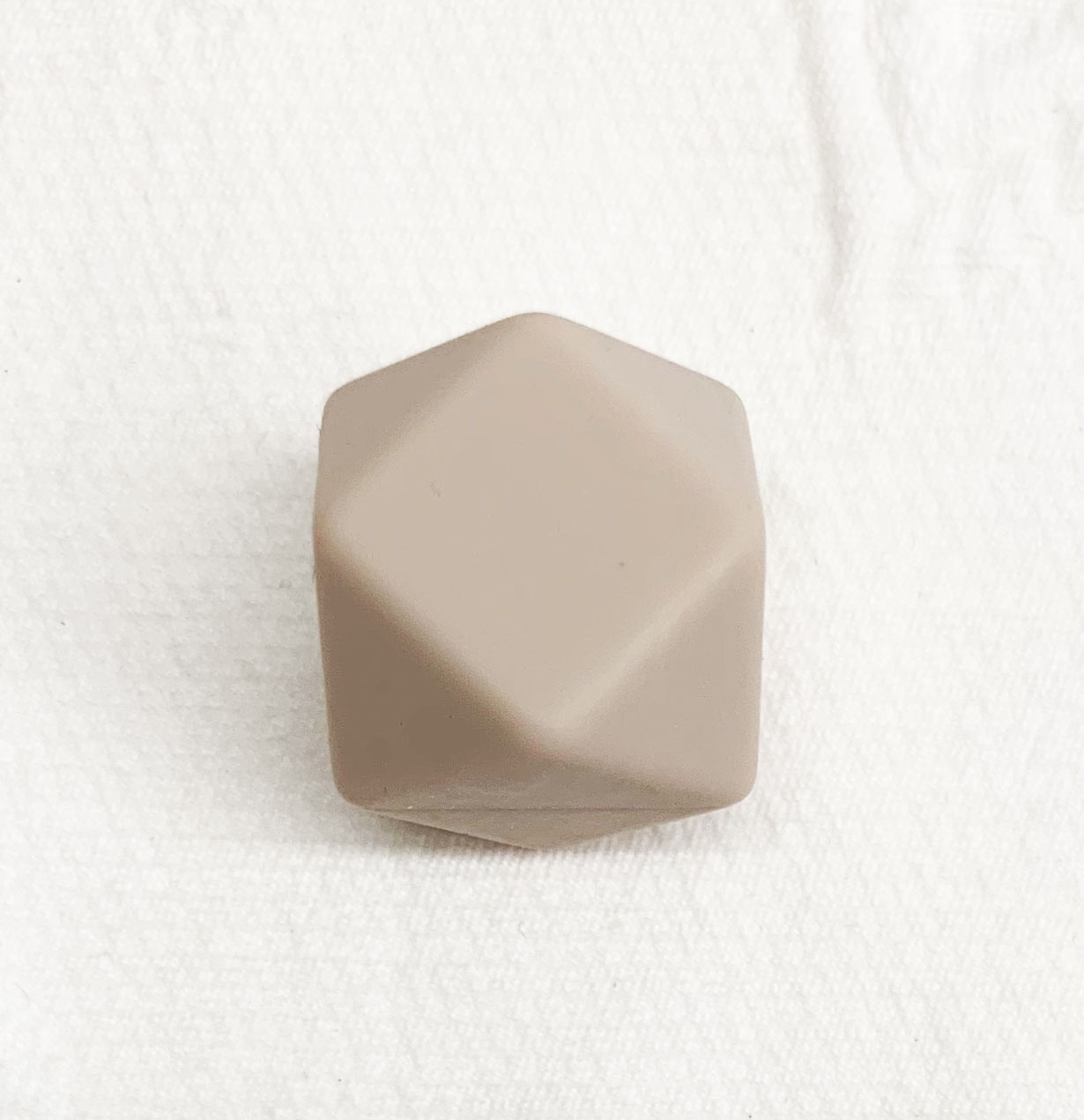 Beissmotiv Diamant Hexagon puderrosa 