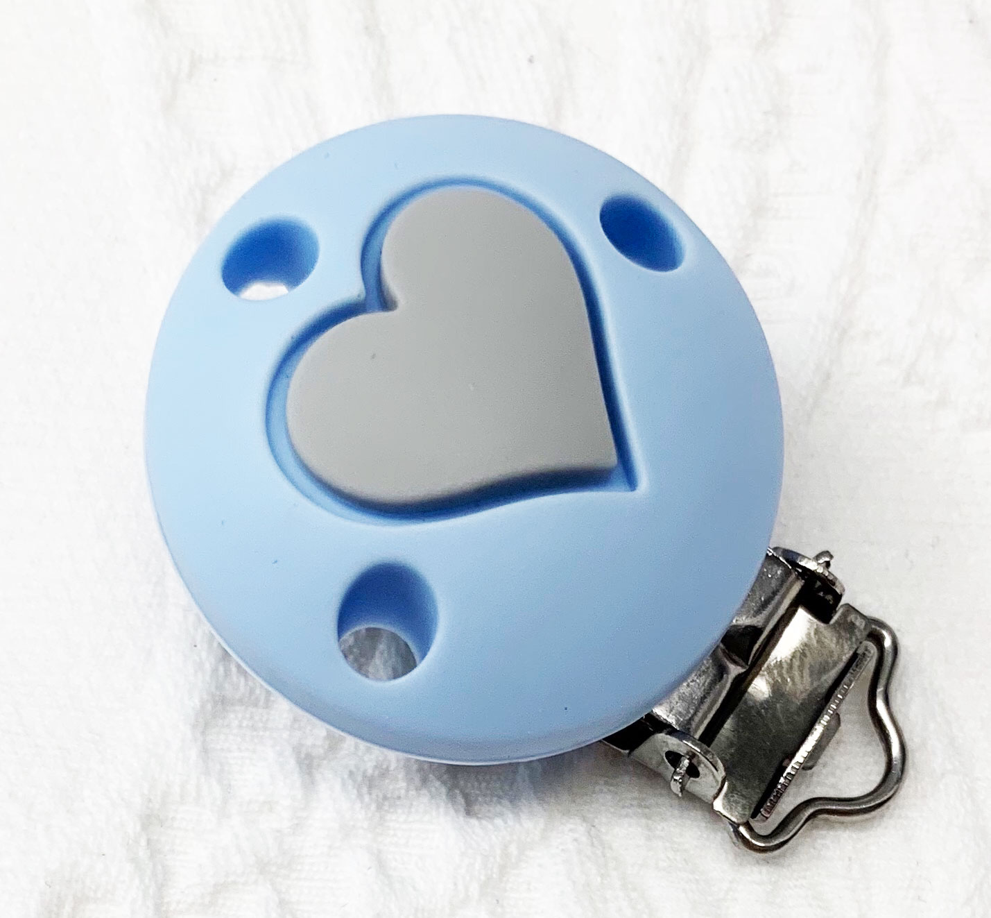 Silikonclips Herz pastellblau-hellgrau