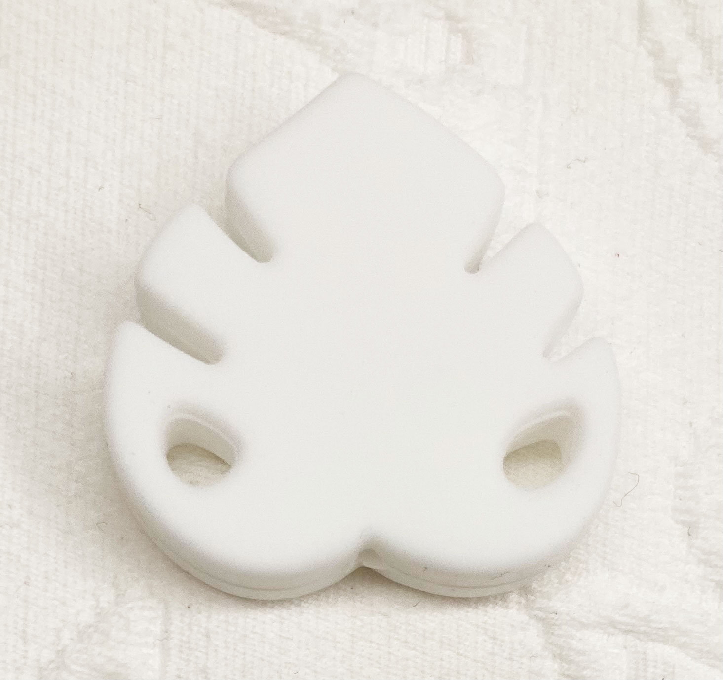 Beissmotiv Blatt *Tropical* weiss
